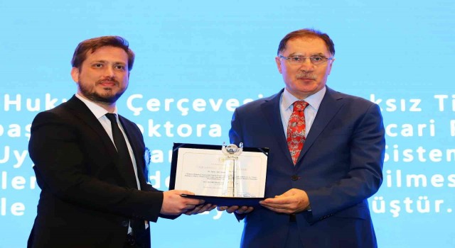 MSKÜ Öğretim elemanına Ticaret Bakanlığından ödül