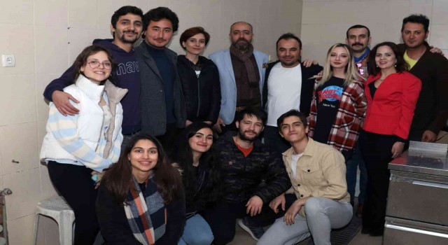 Topbaştan Dünya Tiyatro günü açıklaması