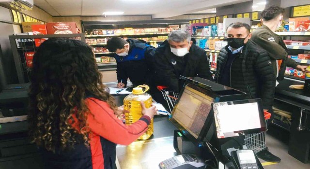 Ulada marketlerde etiket denetimi
