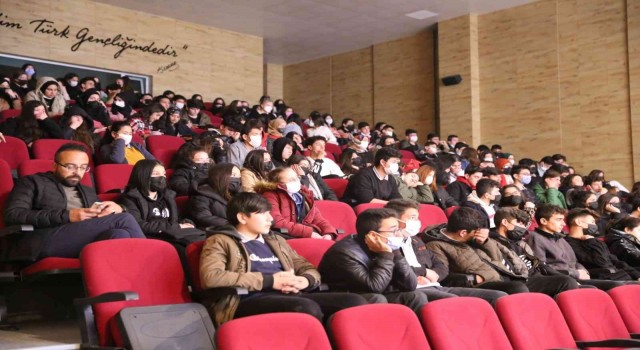 Yatağanda Safahatta İstiklal ve Diriliş adlı konferans gerçekleştirildi