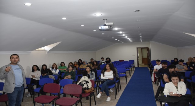 Köyceğizde yüksekokul öğrencilerine  “Yaşlılarda Ayrımcılık” semineri