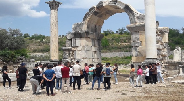 Öğrenciler eğitim öğretim yılını kültür gezileriyle tamamlıyor