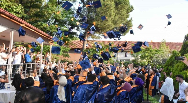 Köyceğizdeki Yüksekokulların mezuniyet töreni yapıldı