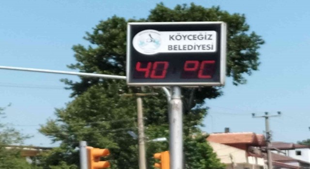 Köyceğizde sıcak hava etkili oluyor