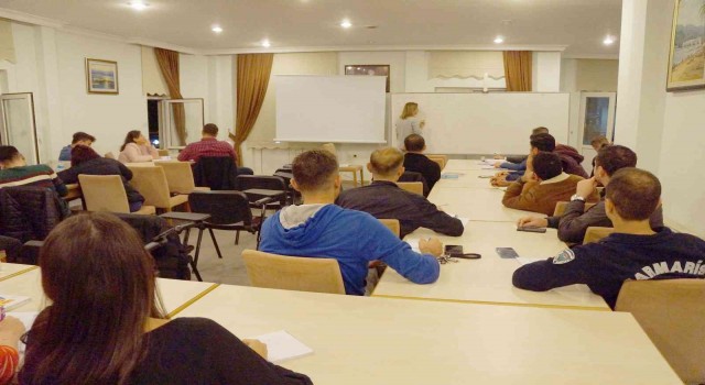 Marmaris Belediyesi personellerine hizmet içi eğitim verildi