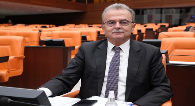 CHP&rsquo;Lİ GİRGİN EYT&rsquo;LİLERİN SESİ OLDU