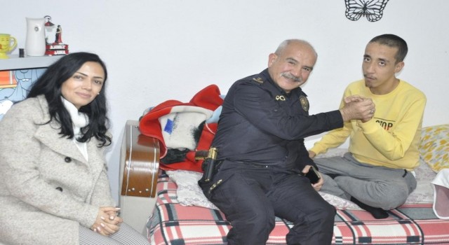 Fethiyede engelliler ve yaşlılar unutulmadı