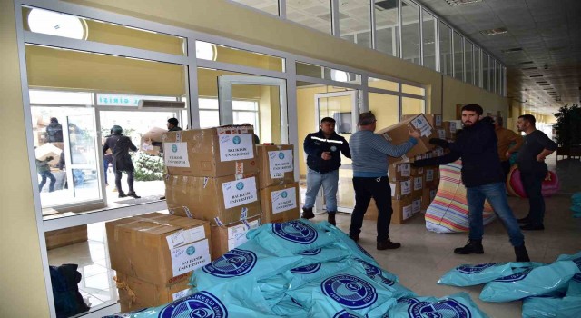 BAÜNde Deprem Bölgesi için yardım seferberliği