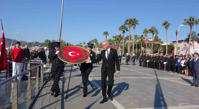 18 Mart Şehitler Günü programı Marmariste çelenk sunma töreni ile başladı