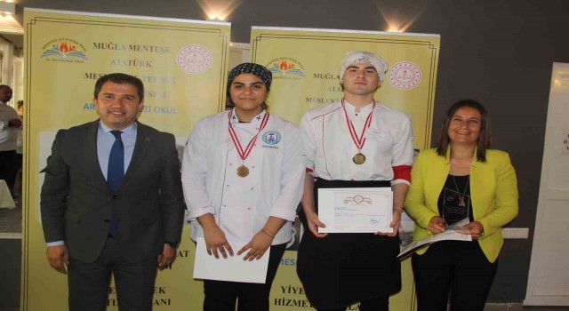 Muğlada genç aşçı adayları yemek yarışmasında hünerlerini sergiledi