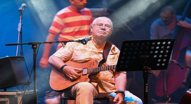 Ortaçgilin 50inci sanat yılına büyük ilgi