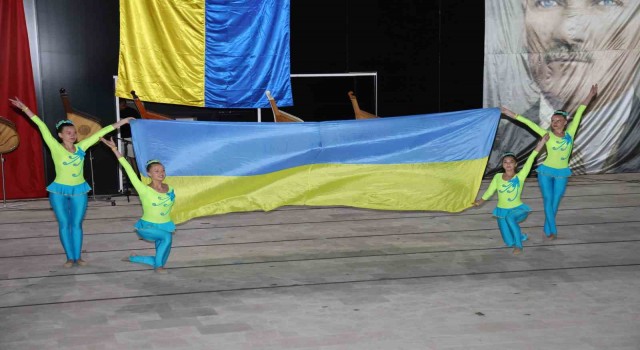 Marmaristeki Ukraynalılar bağımsızlık günlerini kutladı