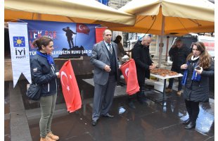 İyi Parti Marmaris İlçe Başkanlığı Afrin Şehitleri için lokma döktürdü